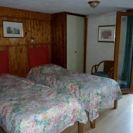 Pyrene Mont-blanc Apartamento *
